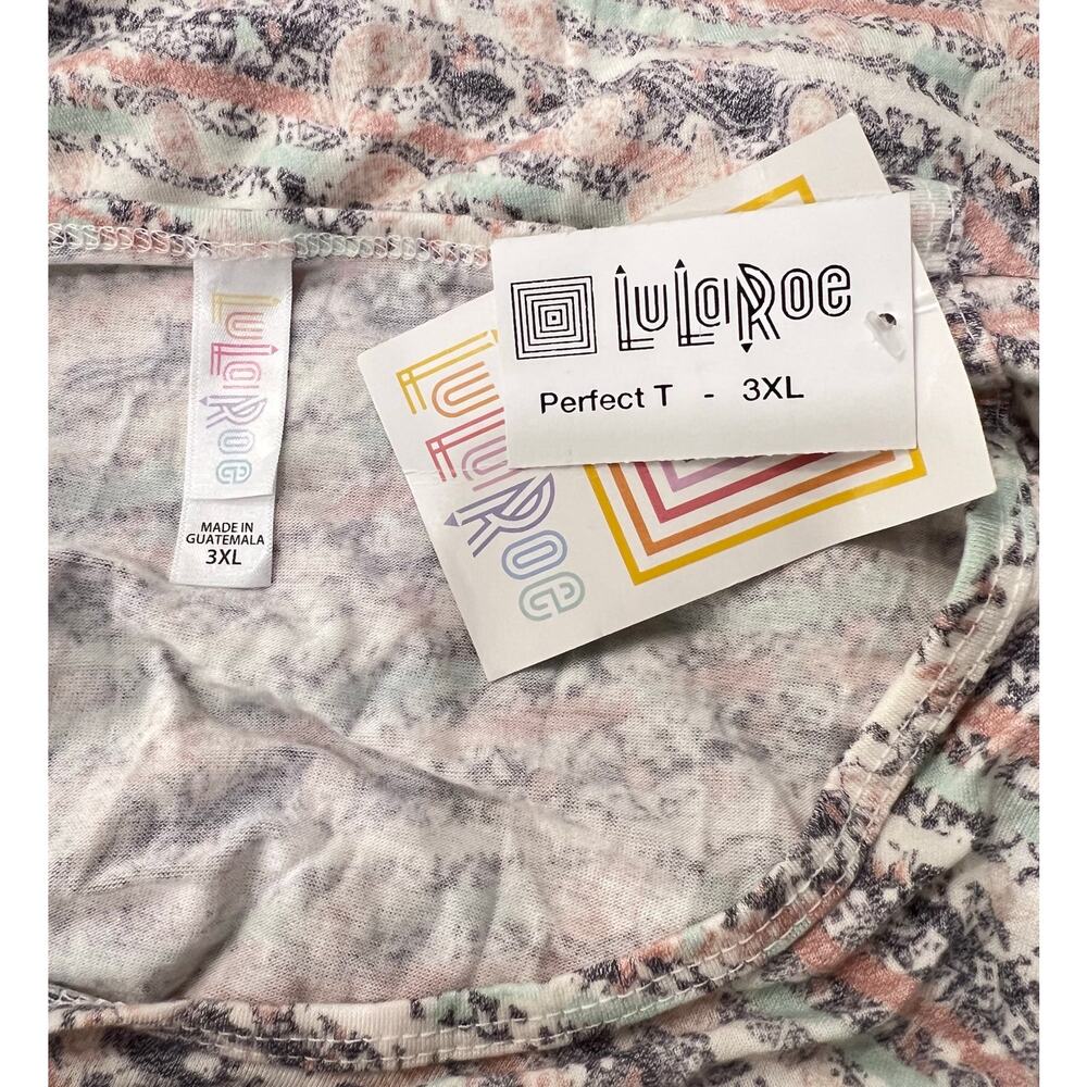 NWT Lularoe PERFECT T Women's Plus Size 3XL Paisley Print Short Sleeve NEW Gray - Picture 3 of 11